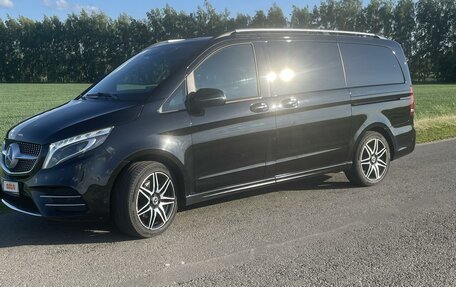 Mercedes-Benz V-Класс, 2019 год, 6 200 000 рублей, 6 фотография