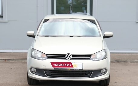 Volkswagen Polo VI (EU Market), 2012 год, 760 000 рублей, 2 фотография