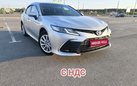 Toyota Camry, 2021 год, 2 900 000 рублей, 1 фотография