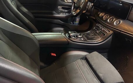 Mercedes-Benz E-Класс AMG, 2019 год, 6 100 000 рублей, 4 фотография