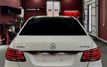 Mercedes-Benz E-Класс, 2013 год, 2 100 000 рублей, 3 фотография