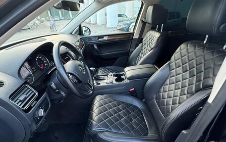 Volkswagen Touareg III, 2018 год, 3 800 000 рублей, 10 фотография