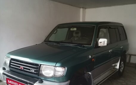 Mitsubishi Pajero III рестайлинг, 1998 год, 650 000 рублей, 1 фотография