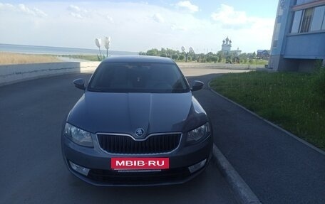 Skoda Octavia, 2015 год, 1 350 000 рублей, 2 фотография