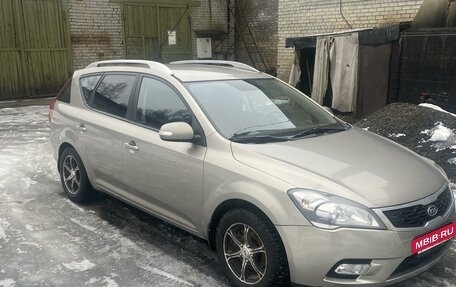 KIA cee'd I рестайлинг, 2010 год, 890 000 рублей, 2 фотография