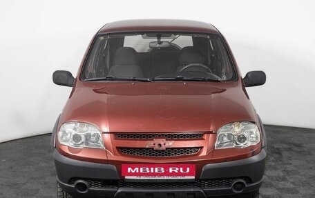 Chevrolet Niva I рестайлинг, 2010 год, 565 000 рублей, 2 фотография