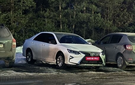 Toyota Camry, 2016 год, 1 850 000 рублей, 2 фотография