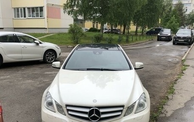 Mercedes-Benz E-Класс, 2011 год, 1 300 000 рублей, 1 фотография