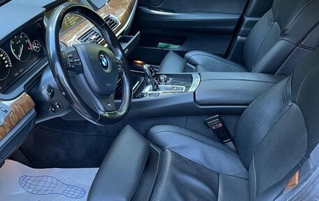 BMW 5 серия, 2012 год, 2 800 000 рублей, 3 фотография