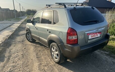 Hyundai Tucson III, 2004 год, 860 000 рублей, 7 фотография