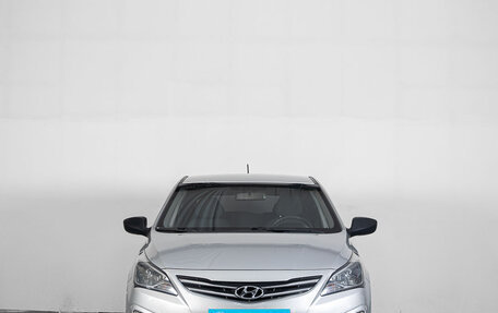 Hyundai Solaris II рестайлинг, 2015 год, 1 199 000 рублей, 2 фотография