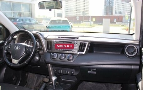 Toyota RAV4, 2013 год, 1 999 000 рублей, 11 фотография