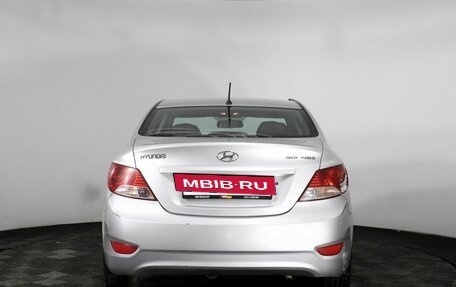 Hyundai Solaris II рестайлинг, 2012 год, 630 000 рублей, 6 фотография