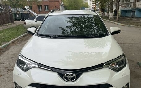 Toyota RAV4, 2017 год, 3 130 000 рублей, 1 фотография