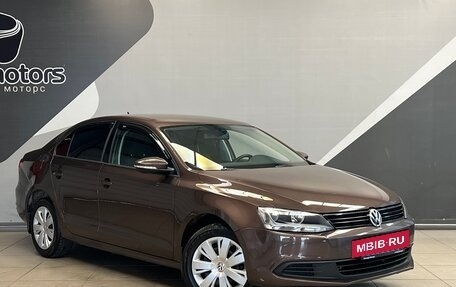 Volkswagen Jetta VI, 2014 год, 1 044 000 рублей, 7 фотография