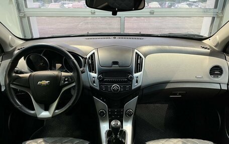 Chevrolet Cruze II, 2012 год, 1 100 000 рублей, 10 фотография
