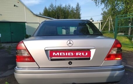 Mercedes-Benz C-Класс, 1997 год, 670 000 рублей, 11 фотография
