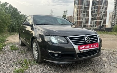 Volkswagen Passat B6, 2007 год, 735 000 рублей, 4 фотография