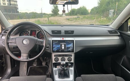 Volkswagen Passat B6, 2007 год, 735 000 рублей, 14 фотография