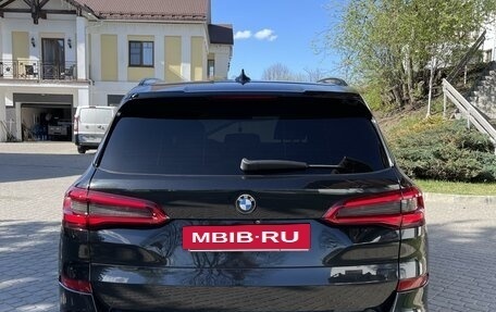 BMW X5, 2018 год, 7 600 000 рублей, 4 фотография