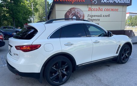 Infiniti QX70, 2015 год, 3 400 000 рублей, 7 фотография