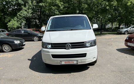 Volkswagen Multivan T5, 2012 год, 1 974 000 рублей, 2 фотография