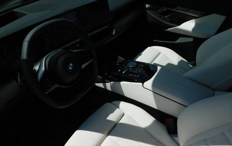BMW 5 серия, 2023 год, 9 990 000 рублей, 7 фотография