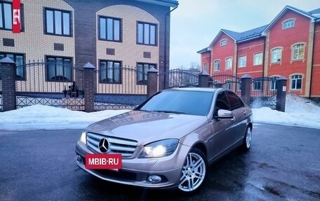 Mercedes-Benz C-Класс, 2009 год, 750 000 рублей, 2 фотография