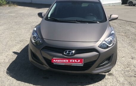 Hyundai i30 II рестайлинг, 2014 год, 1 150 000 рублей, 2 фотография