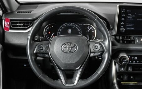 Toyota RAV4, 2019 год, 3 190 000 рублей, 13 фотография