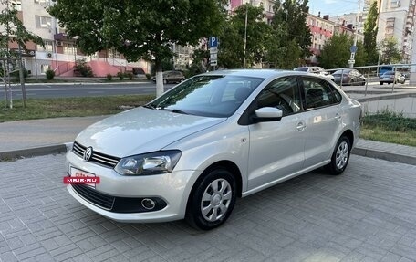 Volkswagen Polo VI (EU Market), 2013 год, 790 000 рублей, 2 фотография