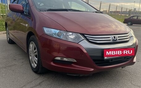 Honda Insight II рестайлинг, 2010 год, 1 090 000 рублей, 2 фотография