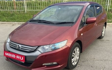 Honda Insight II рестайлинг, 2010 год, 1 090 000 рублей, 3 фотография