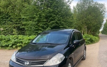 Nissan Tiida, 2010 год, 830 000 рублей, 3 фотография