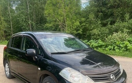 Nissan Tiida, 2010 год, 830 000 рублей, 9 фотография