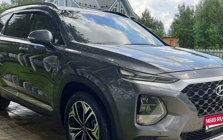 Hyundai Santa Fe IV, 2018 год, 3 300 000 рублей, 3 фотография