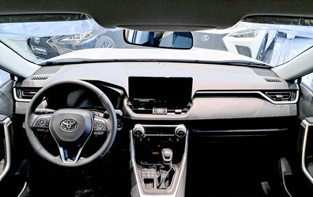 Toyota RAV4, 2023 год, 4 890 000 рублей, 7 фотография