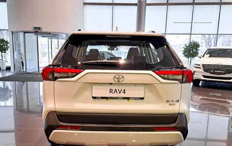 Toyota RAV4, 2023 год, 4 890 000 рублей, 4 фотография