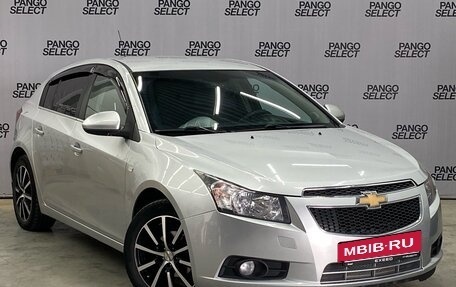 Chevrolet Cruze II, 2011 год, 869 000 рублей, 3 фотография