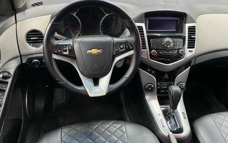 Chevrolet Cruze II, 2011 год, 869 000 рублей, 7 фотография