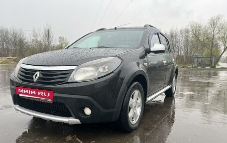 Renault Sandero I, 2011 год, 650 000 рублей, 2 фотография