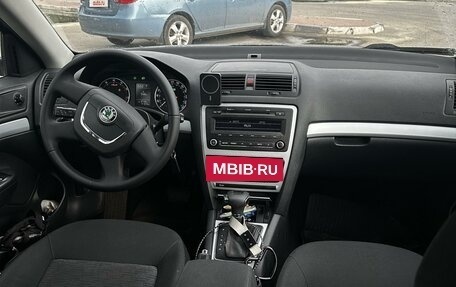 Skoda Octavia, 2011 год, 895 000 рублей, 10 фотография