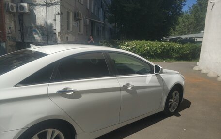 Hyundai Sonata VI, 2012 год, 1 250 000 рублей, 4 фотография