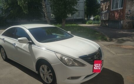 Hyundai Sonata VI, 2012 год, 1 250 000 рублей, 2 фотография