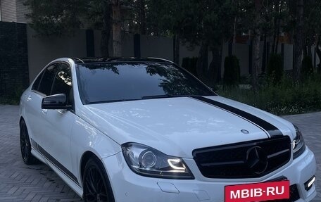 Mercedes-Benz C-Класс, 2012 год, 2 200 000 рублей, 4 фотография