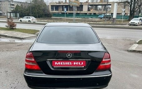 Mercedes-Benz E-Класс, 2004 год, 740 000 рублей, 5 фотография