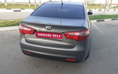 KIA Rio III рестайлинг, 2013 год, 968 000 рублей, 9 фотография