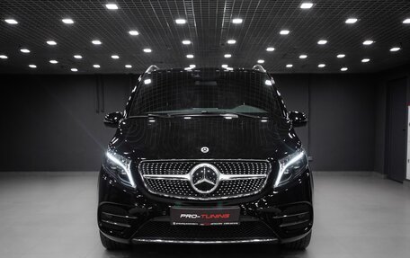 Mercedes-Benz V-Класс, 2023 год, 9 490 000 рублей, 3 фотография