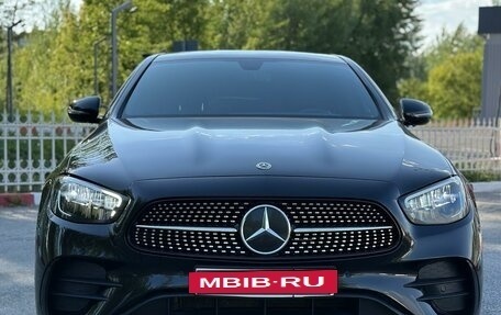 Mercedes-Benz E-Класс, 2020 год, 6 050 000 рублей, 2 фотография