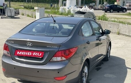 Hyundai Solaris II рестайлинг, 2013 год, 950 000 рублей, 4 фотография